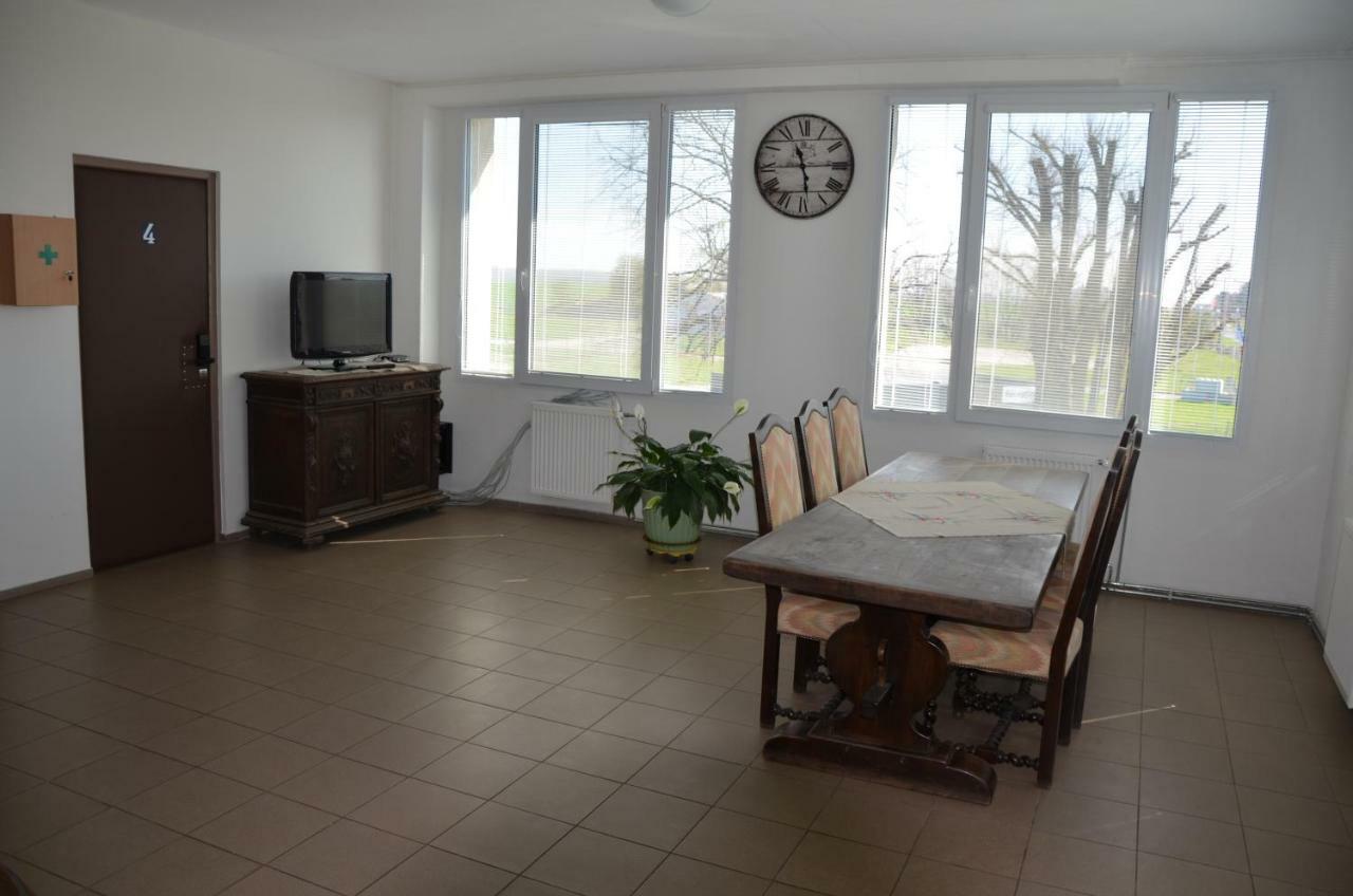 Country House Reem Pommeuse المظهر الخارجي الصورة